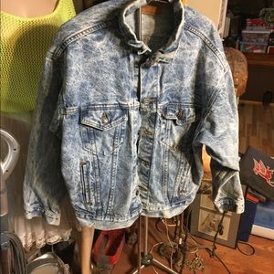 Vintage 1980’s Levi’s stone washed tucker jacket